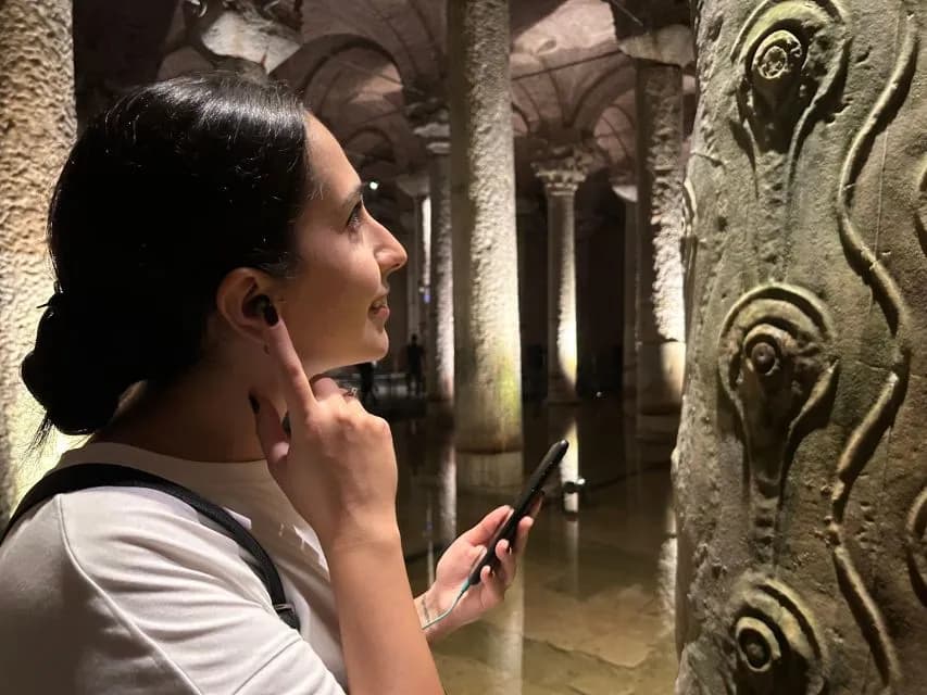 Skip-the-Line Basilica Cistern Tour with Expert Guide in 30 Minutes - Image 8
